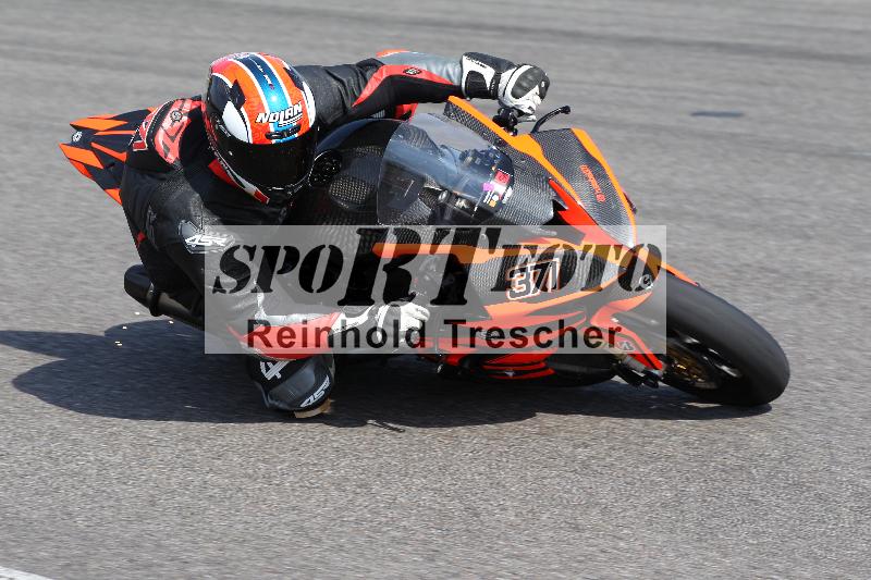 /Archiv-2022/06 15.04.2022 Speer Racing ADR/Gruppe rot/371